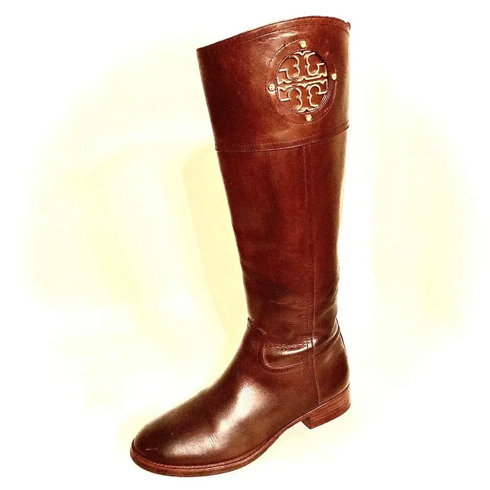 TORY BURCH Kiernan Leather Riding Boot Saddle Brown Gold Metal Logo 8.5 MSRP$450